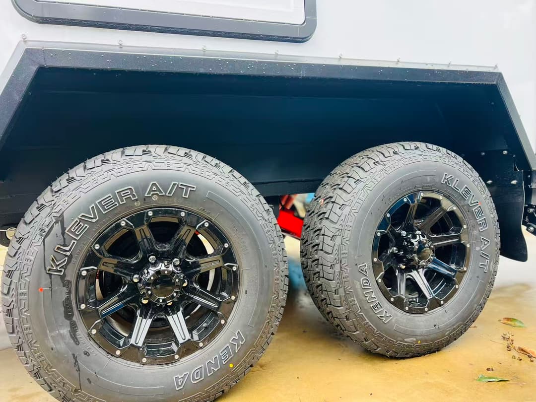 CHASSIS & SUSPENSION 4